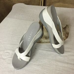 DKNYC Thong Sandals White